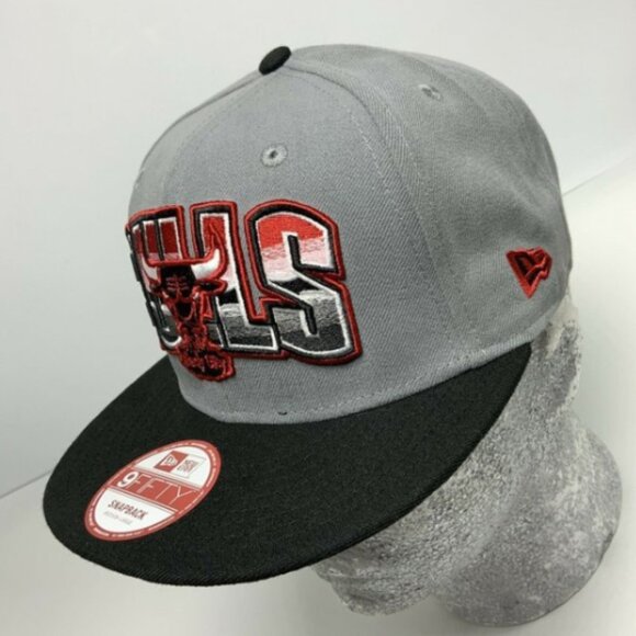 Men's New Era Cap Grey | Black Chicago Bulls 9FIFTY NBA LIMITED EDITION NWT - Picture 3 of 5